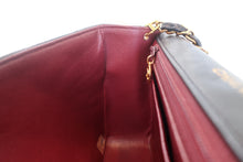 Load image into Gallery viewer, CHANEL  Diana matelasse chain shoulder bag Lambskin Black/Gold hadware Shoulder bag 700120110
