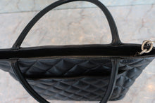Load image into Gallery viewer, CHANEL Medallion Tote Caviar skin Black/Silver hadware Tote bag 600060043
