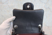 Load image into Gallery viewer, CHANEL Mini Matelasse single flap chain shoulder bag Caviar skin Black/Silver hadware Shoulder bag 800050035
