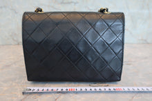 Load image into Gallery viewer, CHANEL Big CC mark chain shoulder bag Lambskin Black/Gold hadware Shoulder bag 800090010
