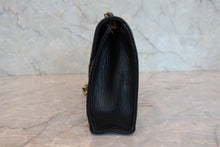 Load image into Gallery viewer, CHANEL Big CC mark chain shoulder bag Lambskin Black/Gold hadware Shoulder bag 800090010
