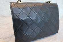 Load image into Gallery viewer, CHANEL Big CC mark chain shoulder bag Lambskin Black/Gold hadware Shoulder bag 800090010
