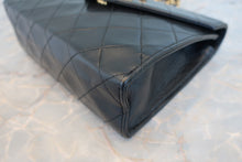 Load image into Gallery viewer, CHANEL Big CC mark chain shoulder bag Lambskin Black/Gold hadware Shoulder bag 800090010
