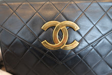 Load image into Gallery viewer, CHANEL Big CC mark chain shoulder bag Lambskin Black/Gold hadware Shoulder bag 800090010
