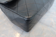 Load image into Gallery viewer, CHANEL Mini Matelasse single flap chain shoulder bag Lambskin Black/Gold hadware Shoulder bag 800030023
