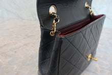 Load image into Gallery viewer, CHANEL Mini Matelasse single flap chain shoulder bag Lambskin Black/Gold hadware Shoulder bag 800030023
