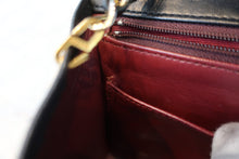 Load image into Gallery viewer, CHANEL Big CC mark chain shoulder bag Lambskin Black/Gold hadware Shoulder bag 800090010
