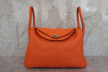 将图片加载到图库查看器，HERMES LINDY 34 Clemence leather Orange □L刻印 Shoulder bag 700060003
