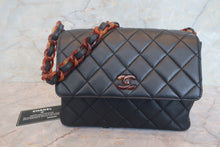 Load image into Gallery viewer, CHANEL Matelasse tortoiseshell chain shoulder bag Lambskin Black Hand bag 700120122
