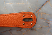 将图片加载到图库查看器，HERMES LINDY 34 Clemence leather Orange □L刻印 Shoulder bag 700060003
