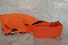 Load image into Gallery viewer, HERMES EVELYNE 3PM Clemence leather Orange □P Engraving Shoulder bag 800080193
