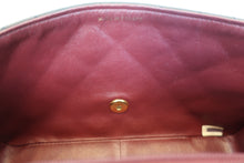 画像をギャラリービューアに読み込む, CHANEL/シャネル マトラッセチェーンショルダーバッグ ラムスキン ブラック/ゴールド金具 ショルダーバッグ 700090235
