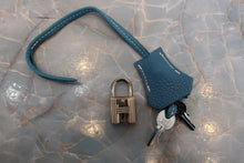 Load image into Gallery viewer, HERMES BIRKIN 30 Togo leather Blue jean  □H Engraving Hand bag 600120297
