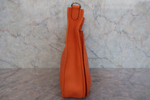 Load image into Gallery viewer, HERMES EVELYNE 3PM Clemence leather Orange □P Engraving Shoulder bag 800080193
