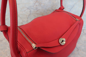 HERMES／エルメス リンディ34 トリヨンクレマンス ルージュカザック □P刻印 ショルダーバッグ 700070173