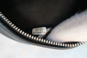 CHANEL/香奈儿 山茶花 圆形 链条包 羊皮 Black/Silver hadware(黑色/银色金属) 肩背包 600060098