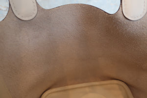 HERMES／エルメス ピコタンロックマイクロ（ミクロ） ラッキーデイジー ヴォースイフト ナタ/ヴェール B刻印 ハンドバッグ 700080187