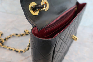 CHANEL Medium Matelasse single flap chain shoulder bag Lambskin Black/Gold hadware Shoulder bag 600060071