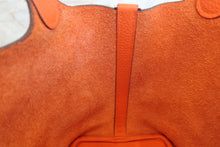 Load image into Gallery viewer, HERMES PICOTIN LOCK PM Clemence leather Orange poppy A Engraving Hand bag 700050225
