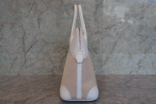 Load image into Gallery viewer, HERMES BOLIDE 35 Toile H/Clemence leather Beige/White □E Engraving Shoulder bag 700120112
