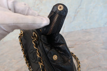 Load image into Gallery viewer, CHANEL CC mark fringe chain shoulder bag Lambskin Black/Gold hadware Shoulder bag 700090244
