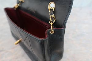 CHANEL Matelasse single flap chain shoulder bag Lambskin Black/Gold hadware Shoulder bag 600060006