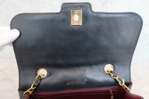 CHANEL Matelasse single flap chain shoulder bag Lambskin Black/Gold hadware Shoulder bag 600060006