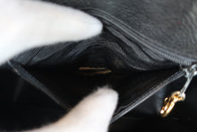 Load image into Gallery viewer, CHANEL Border Stitch chain shoulder bag Caviar skin Black/Gold hadware Shoulder bag 800080132
