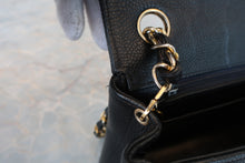 Load image into Gallery viewer, CHANEL Border Stitch chain shoulder bag Caviar skin Black/Gold hadware Shoulder bag 800080132
