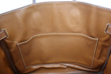 將圖片載入圖庫檢視器 HERMES／エルメス オータクロア32 クシュベル ゴールド ○V刻印 ハンドバッグ 700060045
