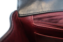 Load image into Gallery viewer, CHANEL  V-Stitch chain shoulder bag Lambskin Black/Gold hadware Shoulder bag 700090234
