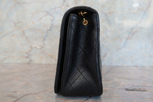 將圖片載入圖庫檢視器 CHANEL/シャネル マトラッセチェーンショルダーバッグ ラムスキン ブラック/ゴールド金具 ショルダーバッグ 700090221

