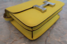 Load image into Gallery viewer, HERMES CONSTANCE MINI Epsom leather Lime A Engraving Shoulder bag 600040204
