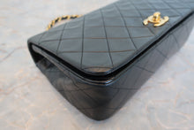 將圖片載入圖庫檢視器 CHANEL/シャネル マトラッセチェーンショルダーバッグ ラムスキン ブラック/ゴールド金具 ショルダーバッグ 700090221
