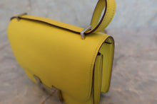 Load image into Gallery viewer, HERMES CONSTANCE MINI Epsom leather Lime A Engraving Shoulder bag 600040204
