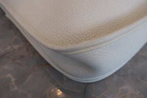 HERMES／エルメス エブリン2ＰＭ トリヨンクレマンス ホワイト □I刻印 ショルダーバッグ 700080150