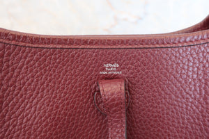 HERMES EVELYNE TPM Clemence leather Bordeaux A刻印 Shoulder bag 600060173