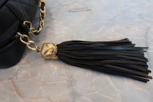 Load image into Gallery viewer, CHANEL Matelasse fringe chain shoulder bag Lambskin Black/Gold hadware Shoulder bag 800080145
