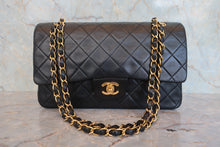 Load image into Gallery viewer, CHANEL Matelasse double Flap Double Chain shoulder bag Lambskin Black/Gold Hardware Shoulder bag 800080248
