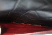 Load image into Gallery viewer, CHANEL Mini Matelasse single flap chain shoulder bag Lambskin Black/Gold hadware Shoulder bag 600060078
