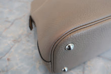 将图片加载到图库查看器，HERMES／BOLIDE 31 Clemence leather Gris tourterelleT刻印 Shoulder bag 600080183
