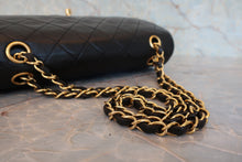 Load image into Gallery viewer, CHANEL Matelasse double Flap Double Chain shoulder bag Lambskin Black/Gold Hardware Shoulder bag 800080248
