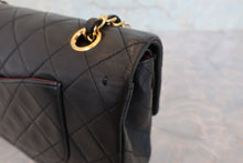 Load image into Gallery viewer, CHANEL Matelasse double Flap Double Chain shoulder bag Lambskin Black/Gold Hardware Shoulder bag 800080248
