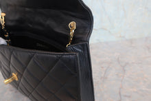 画像をギャラリービューアに読み込む, CHANEL/シャネル マトラッセチェーンショルダーバッグ ラムスキン ブラック/ゴールド金具 ショルダーバッグ 800070129
