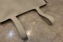 Load image into Gallery viewer, HERMES PICOTIN LOCK MM Clemence leather Blue pale Z Engraving Hand bag 700010076
