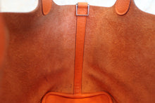 Load image into Gallery viewer, HERMES PICOTIN PM Clemence leather Orange □K Engraving Hand bag 600050179
