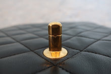 Load image into Gallery viewer, CHANEL Matelasse chain shoulder bag Lambskin Black/Gold hadware Shoulder bag 800080122
