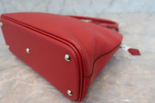 Load image into Gallery viewer, HERMES／BOLIDE 27 Epsom leather Rouge garance □L Engraving Shoulder bag 500120029
