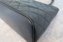 將圖片載入圖庫檢視器 CHANEL/シャネル 復刻トート キャビアスキン ブラック/ゴールド金具 トートバッグ 800080247
