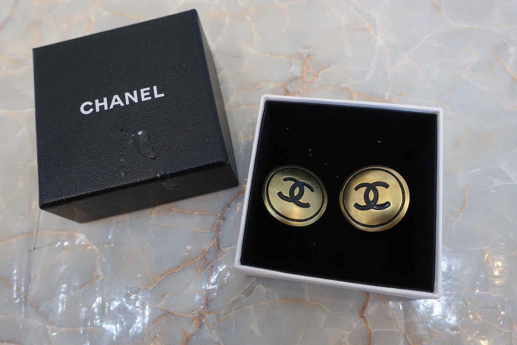 CHANEL CC mark Round earring Gold plate Gold Earring 500100119